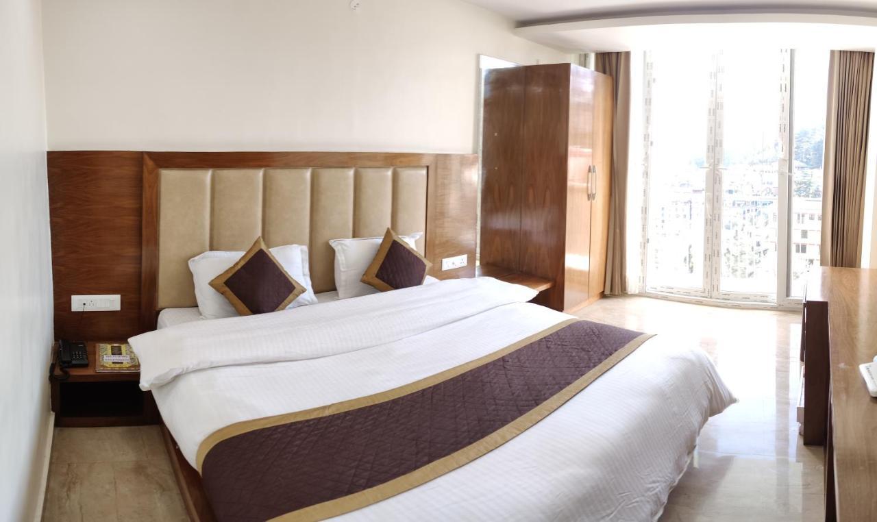 דרמסאלה Hotel India House מראה חיצוני תמונה
